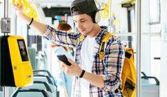 Orange pozwala na zakup biletów w aplikacji mobilnej. Koszt przejazdu doliczy do miesięcznego rachunku