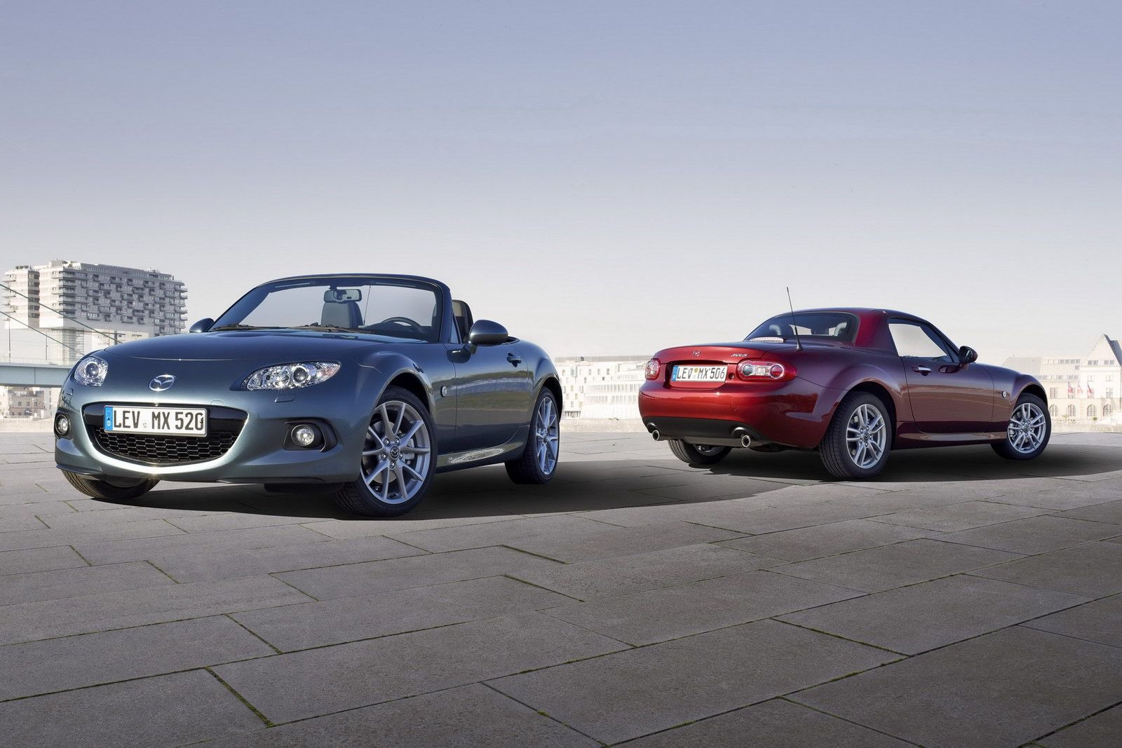 2013 Mazda MX-5 - kultowy roadster po kuracji odmładzającej [galeria] 19