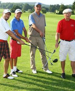 Towarzyska śmietanka na polu do golfa