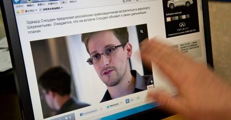 Snowden krytykowany za udział w telekonferencji Putina