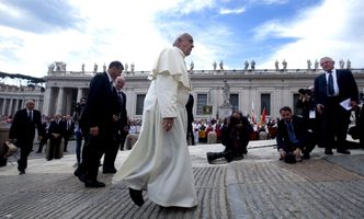 Reforma Watykanu. Zmiana Kurii Rzymskiej nadal wymaga czasu
