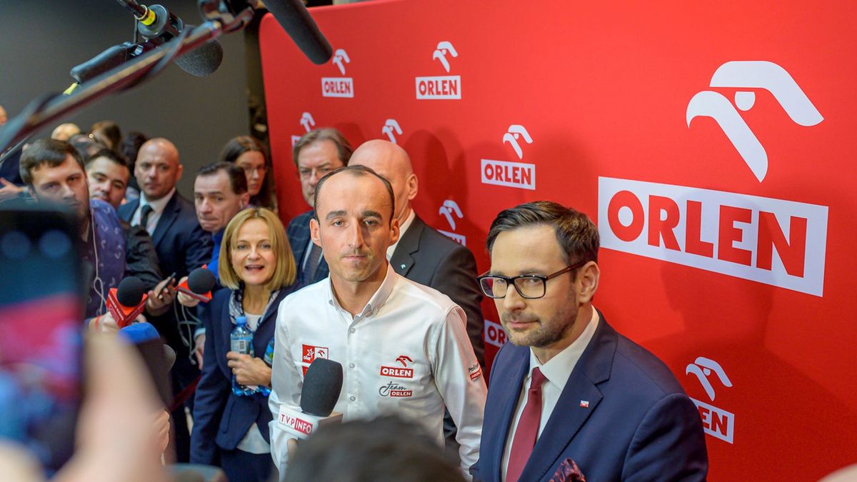 Robert Kubica i Daniel Obajtek podczas konferencji