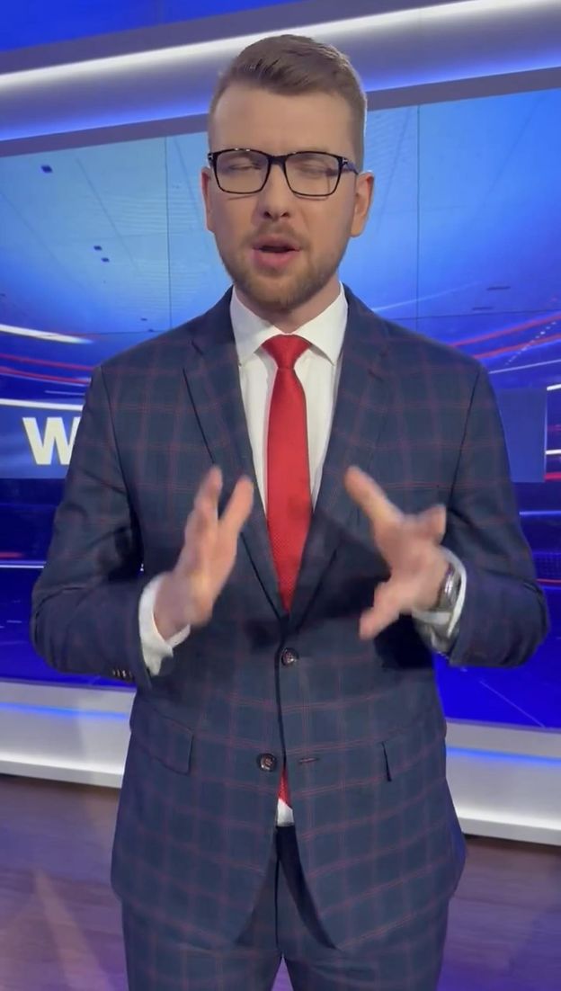 Adrian Borecki z TVP wydał oświadczenie: "Nikt mnie nie wyrzucił. Sam złożyłem wypowiedzenie". Zwrócił się do Danuty Holeckiej