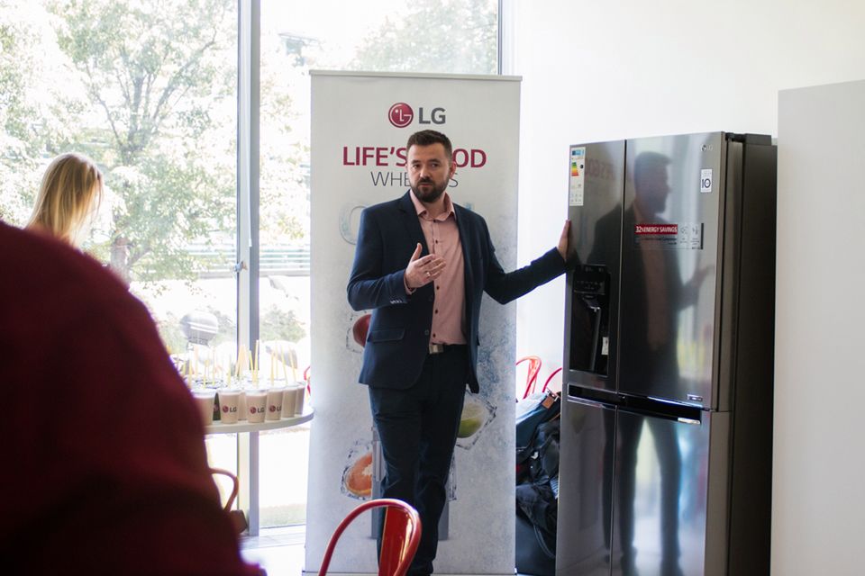 Lodówki LG Premium Kombi i Side by Side: technologia pomaga przetrwać letnie upały 4