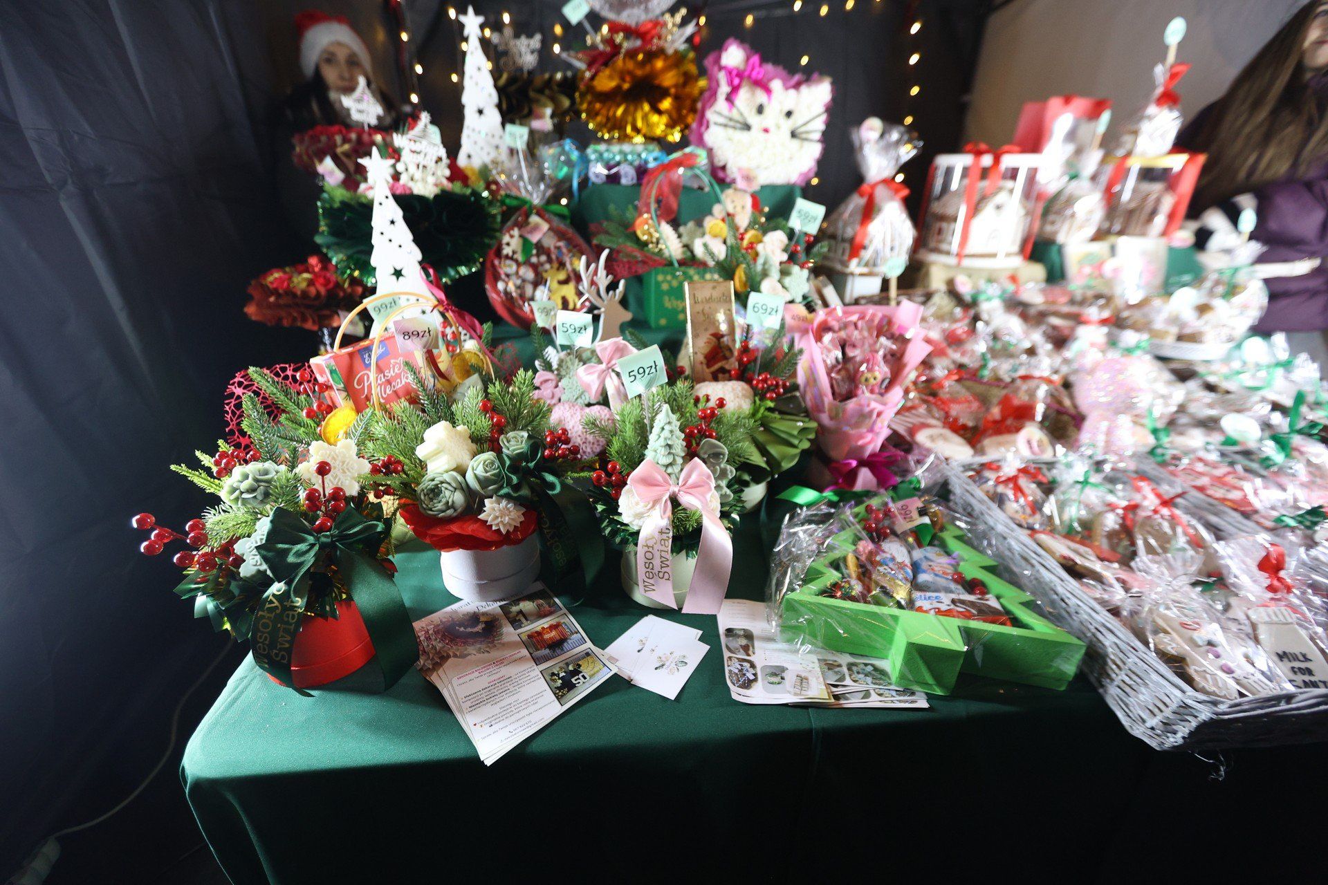 Co można było kupić na Aleksandrowskim Jarmarku Świątecznym? (GALERIA)