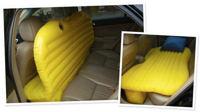 Nadmuchiwane łóżko w samochodzie
