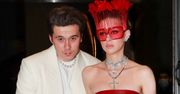 Spłoszony Brooklyn Beckham i wściekła Nicola Peltz ewakuują się z Gali MET. Nawet na niego nie spojrzała... (ZDJĘCIA)