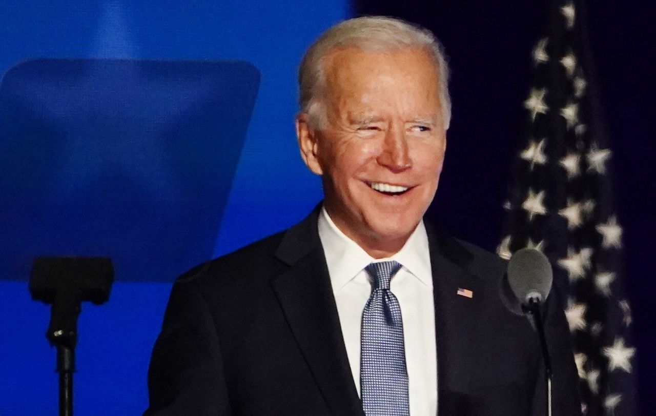 Joe Biden prezydentem-elektem. Mocny wpis Tuska. "Klęska Trumpa"