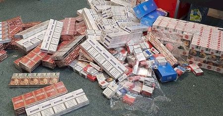 Mieszkaniec Lublina ukrywał w samochodzie nielegalne papierosy