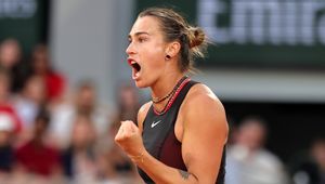 Serwisowy popis Aryny Sabalenki. Znów nie przegrała seta w Roland Garros