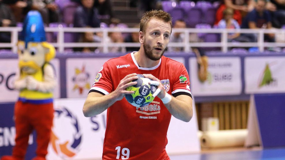 Materiały prasowe / CHROBRY GŁOGÓW / PGNIG SUPERLIGA / Na zdjęciu: Michał Bartczak