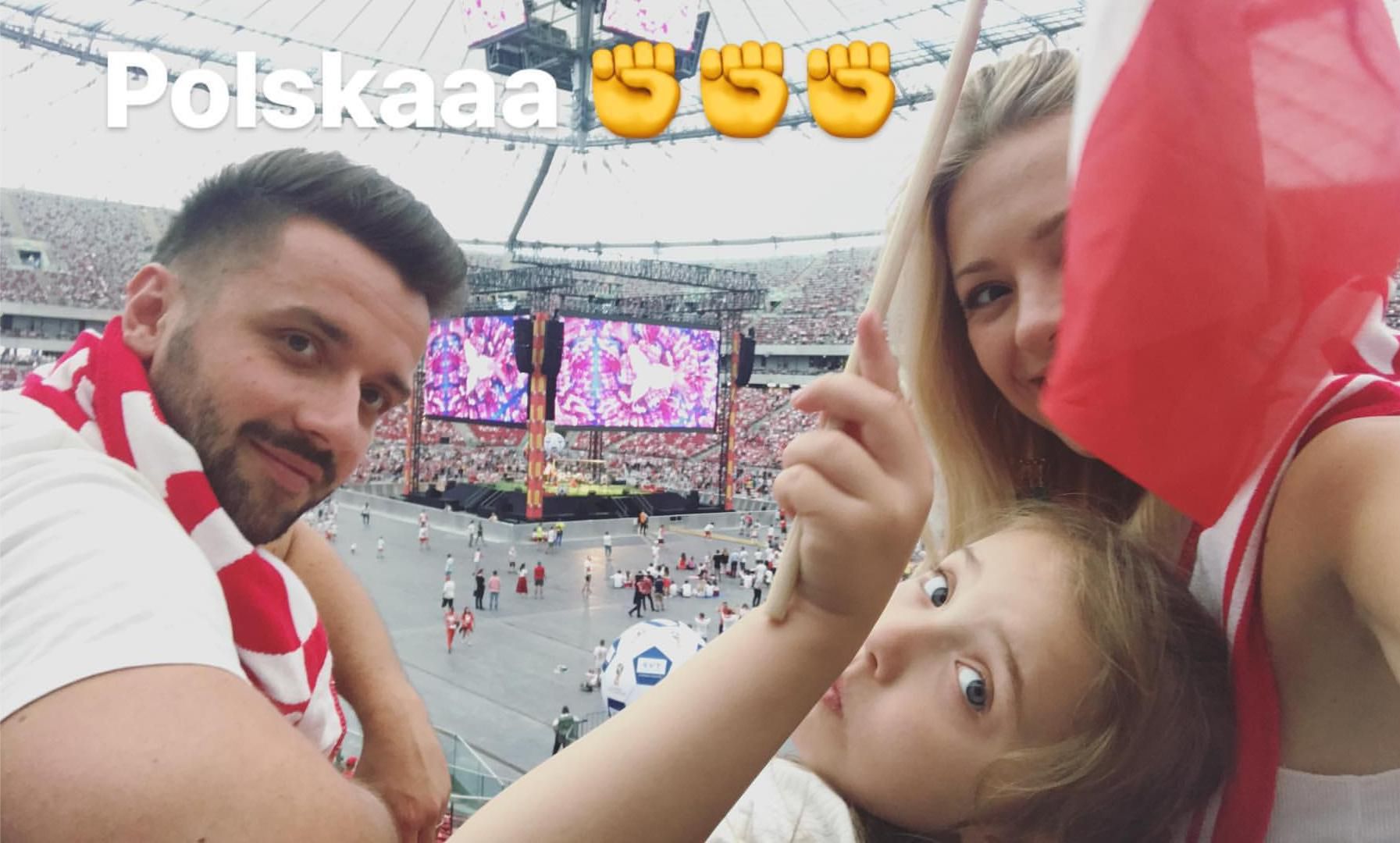 Barbara Kurdej- Szatan wraz z rodziną mecz Polska-Senegal