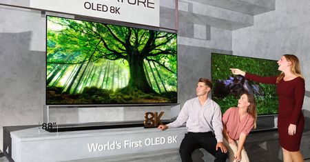 Pierwszy telewizor LG OLED 8K kupiony w Polsce - kosztuje tyle, co nowy Passat