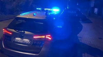 Pijany 20-latek utknął na rusztowaniu przy tarnogórskim ratuszu. Interweniowali strażacy i policja