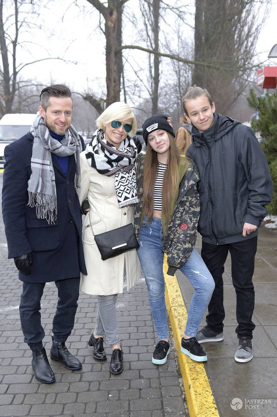 Marta Wiśniewska z dziećmi Xavierem i Fabienne na Noworocznym Obiedzie z gwiazdzami 2017 w Jeff's