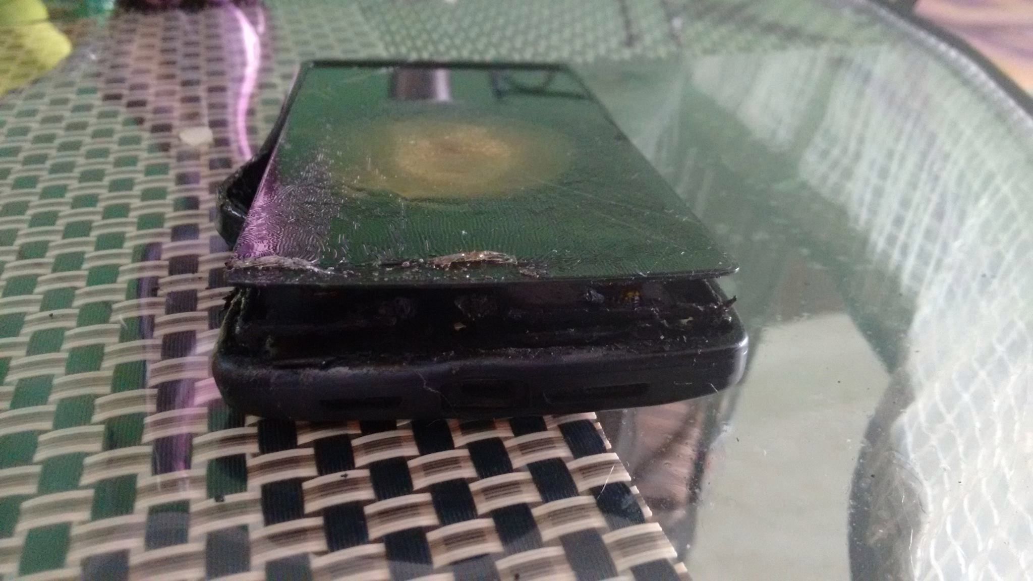 OnePlus One to zabójca flagowców? Na razie zabił sam siebie - po prostu się zapalił 2