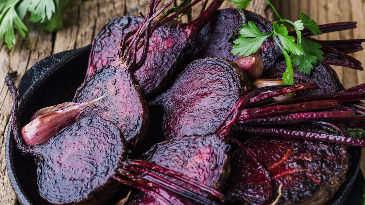 Pieczone buraki są aromatyczne i bardzo smaczne