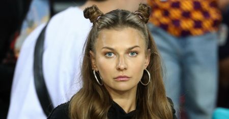 Lepiej usiądźcie. Lewandowska podała cenę swoich kalendarzy adwentowych