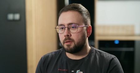 Przemek ze "Ślubu od pierwszego wejrzenia" o tragicznej śmierci 5-latka z Poznania. "Przechodzi ludzkie pojęcie"