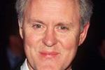 John Lithgow z Freidą Pinto na Planecie Małp