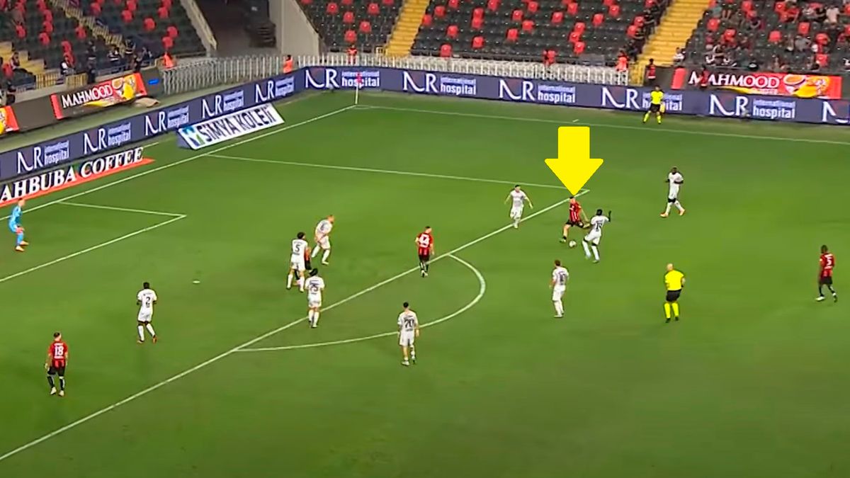 YouTube / beIN SPORTS Turkiye / Na zdjęciu: gol Kozłowskiego