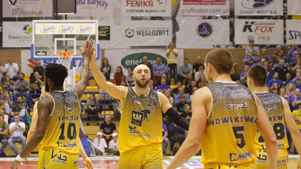 Materiały prasowe / Rafał Jakubowicz / Na zdjęciu: koszykarze BM Slam Stal Ostrów Wielkopolski
