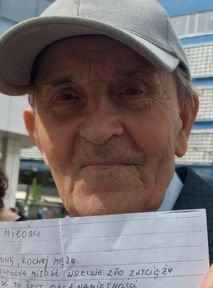 86-letni poeta prezentuje wiersze Polakom. Gdzie go spotkać?