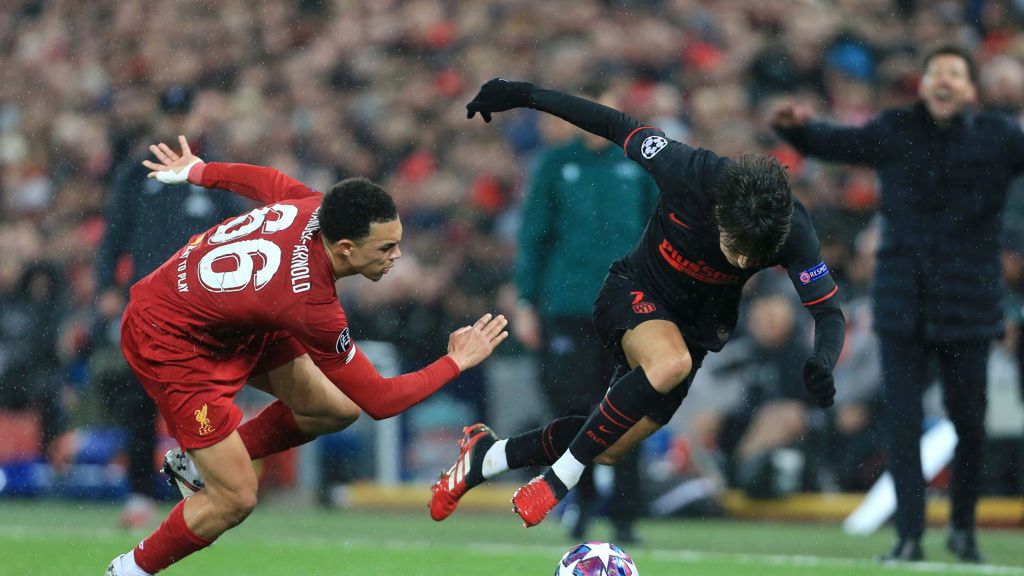 Zdjęcie okładkowe artykułu: Getty Images / Simon Stacpoole/Offside / Na zdjęciu: Trent Alexander-Arnold (z lewej) i Joao Felix