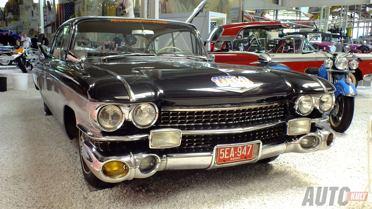 1957 Cadillac Fleetwood (1) 1957 Cadillac Fleetwood