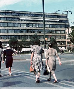 Wrocław. Plac Kościuszki. "Tu były lody, tam były tańce". Wystawa w witrynach