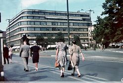 Wrocław. Plac Kościuszki. "Tu były lody, tam były tańce". Wystawa w witrynach