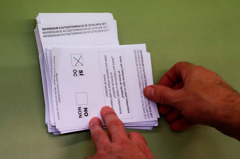 W niedzielnym referendum głosowało ok. 2,26 mln osób. 90 proc. opowiedziało się za niepodległością Katalonii.