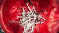 Sprawdzili, jak szczepienia działają na psychikę. Sobierajski: W Polsce tak optymistycznych wyników by nie było 