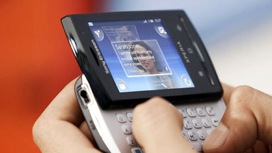 Xperia X10 mini pro w Play 1