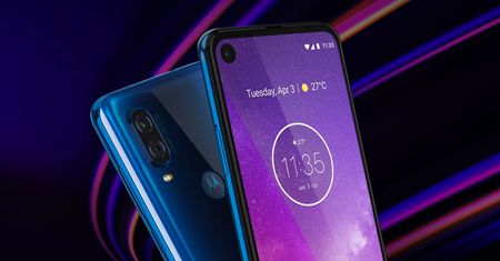 Motorola one vision oficjalnie. Ma ekran 21:9 z otworem i aparat 48 Mpix [aktualizacja]