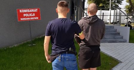 Napadli na pracodawcę z nożem. Poszło o wypłatę w wesołym miasteczku
