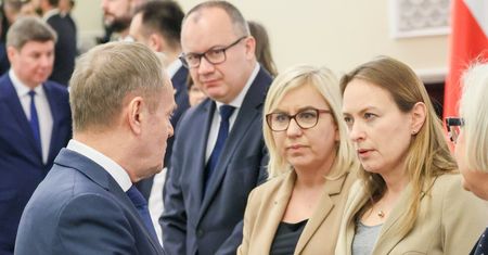 Dwie ministry stracą stanowiska? "Lepszych osób premier nie znajdzie"