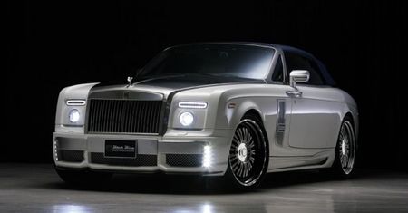 W piątek trzynastego – Wald Phantom Drophead Coupé Black Bison (2012)