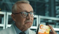 Gold-Vit C Forte reklamowany jako „superodporność” (wideo)