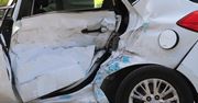 Zderzenie busa i samochodu osobowego w Nakle. W aucie była matka z dwójką dzieci