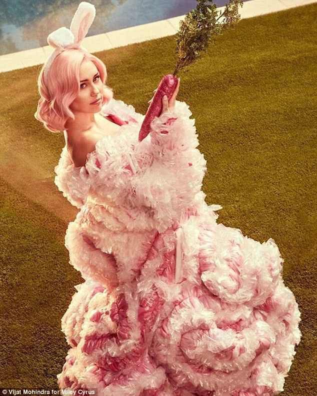 Miley Cyrus w sesji wielkanocnej

fot. Instagram