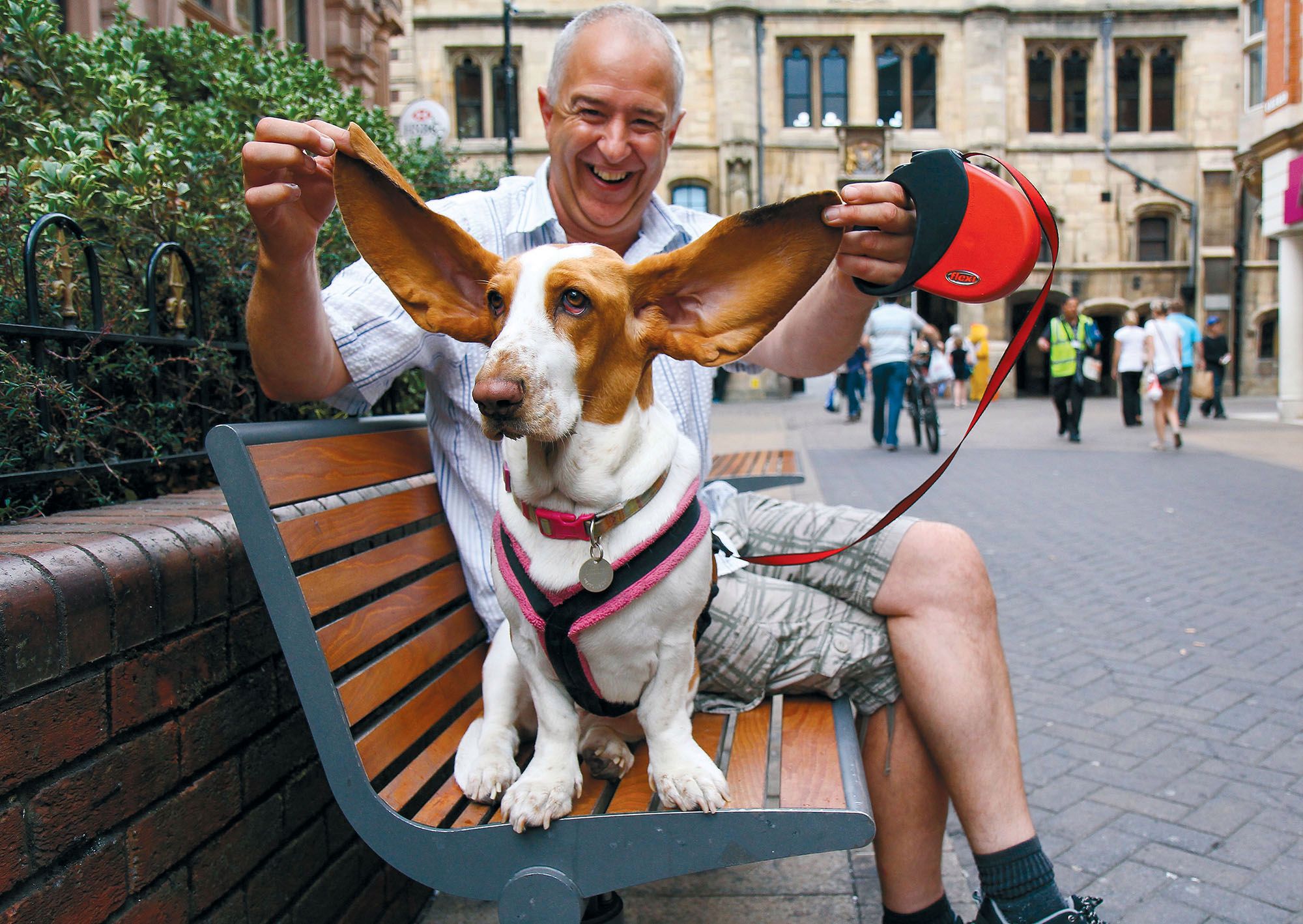 Fotografia uliczna z psami w roli głównej. Chris Porsz opowiada o "Barking" 1