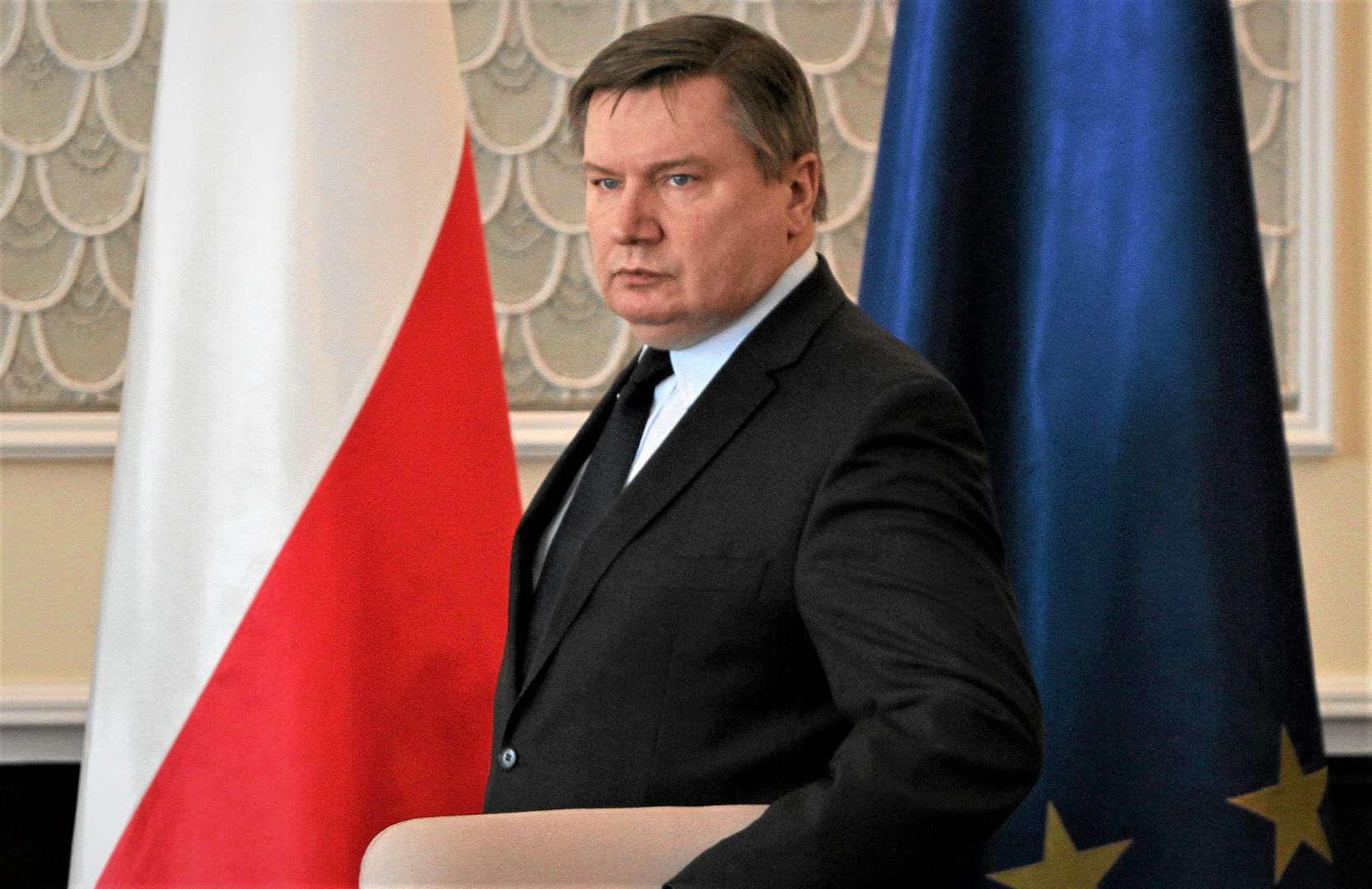 Minister spraw wewnętrznych Jerzy Miller podczas posiedzenia rządu Donalda Tuska, 05.04.2011 r.
