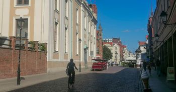 Toruń: Woonerf na starówce. "Najpierw zajmijmy się nawierzchnią"