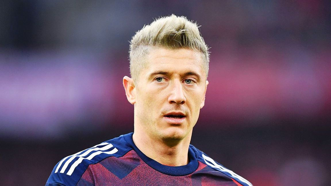 Zdjęcie okładkowe artykułu: Getty Images / Sebastian Widmann/Stringer / Na zdjęciu: Robert Lewandowski