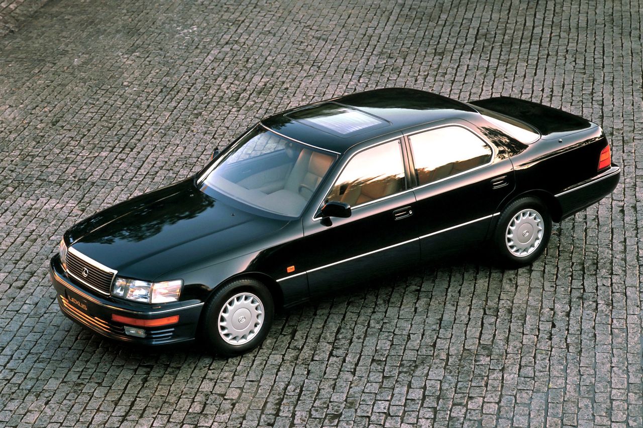 Lexus LS400