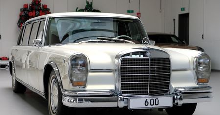 Mercedes S600 Pullman to piekielnie drogi restomod na podzespołach Maybacha
