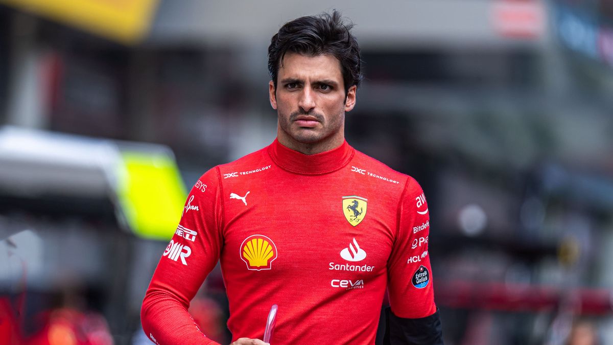 Zdjęcie okładkowe artykułu: Materiały prasowe / Ferrari / Na zdjęciu: Carlos Sainz