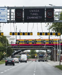 Autobusy znów kursują mostem Świętokrzyskim