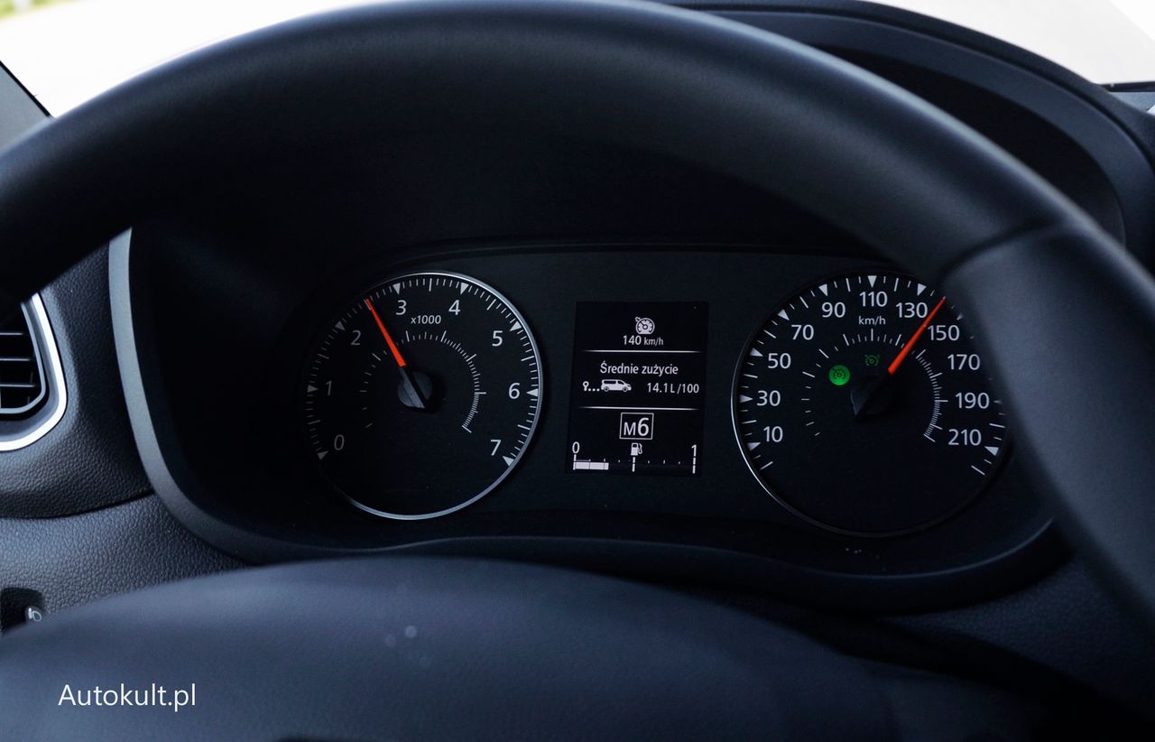 Niskie obroty przy prędkości autostradowej pozwalają oszczędzać paliwo